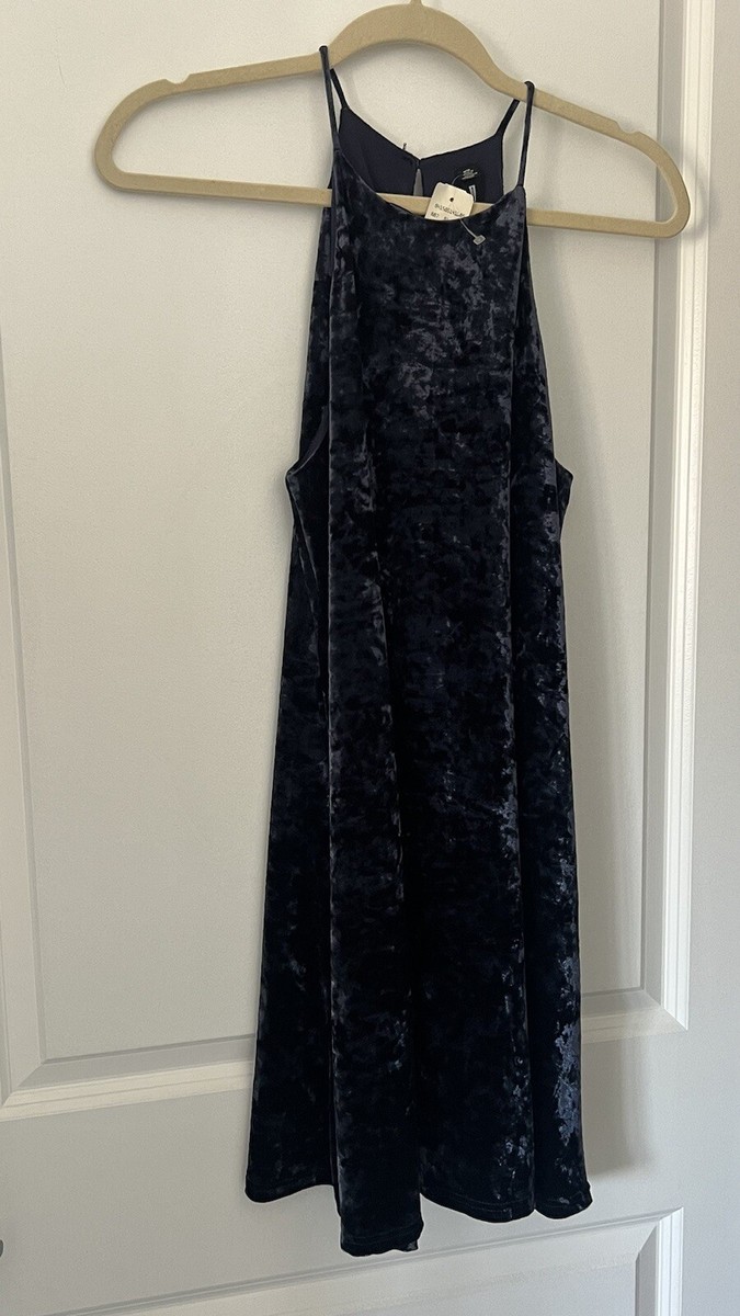 Design Lab Lord Taylor women's velvet Navy spaghetti straps