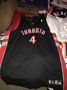 bosh raptors jersey