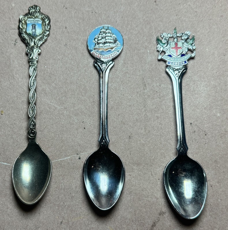 Vintage Collectable spoons, great condition and unique 