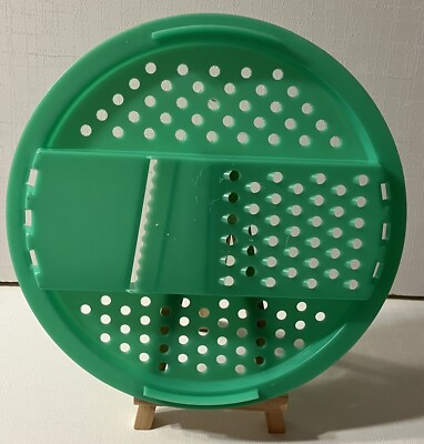 VTG TUPPERWARE GRATER SLICER REPLACEMENT   GRATER ONLY 787 JADEITE