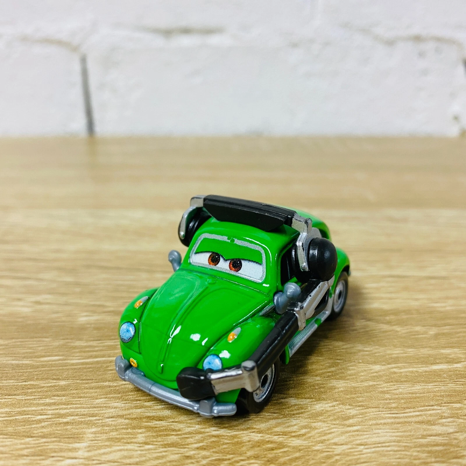 Picture 1 of 11