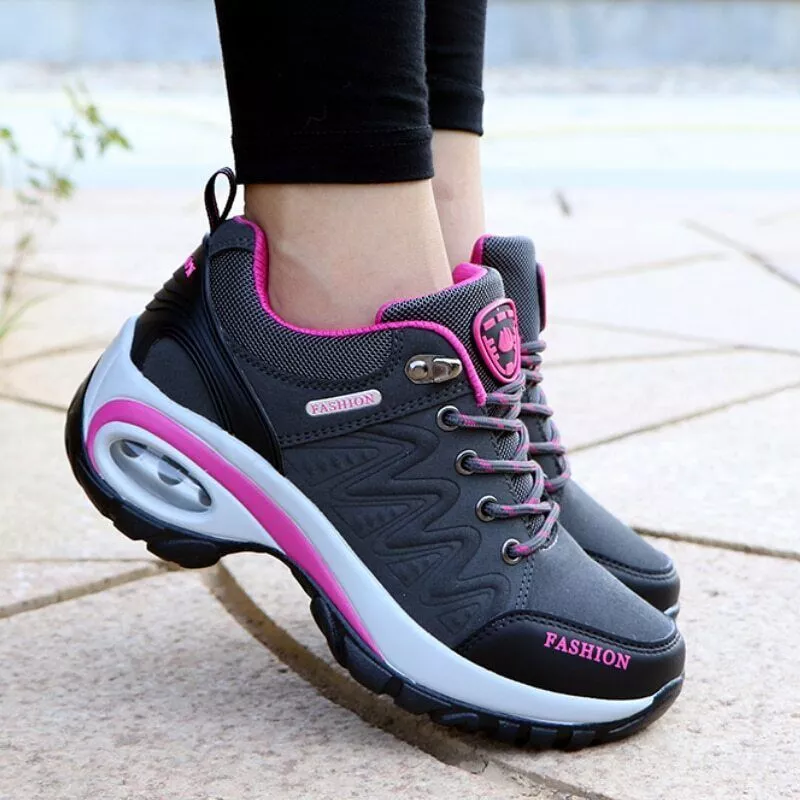 Good walking tennis shoes for deals women