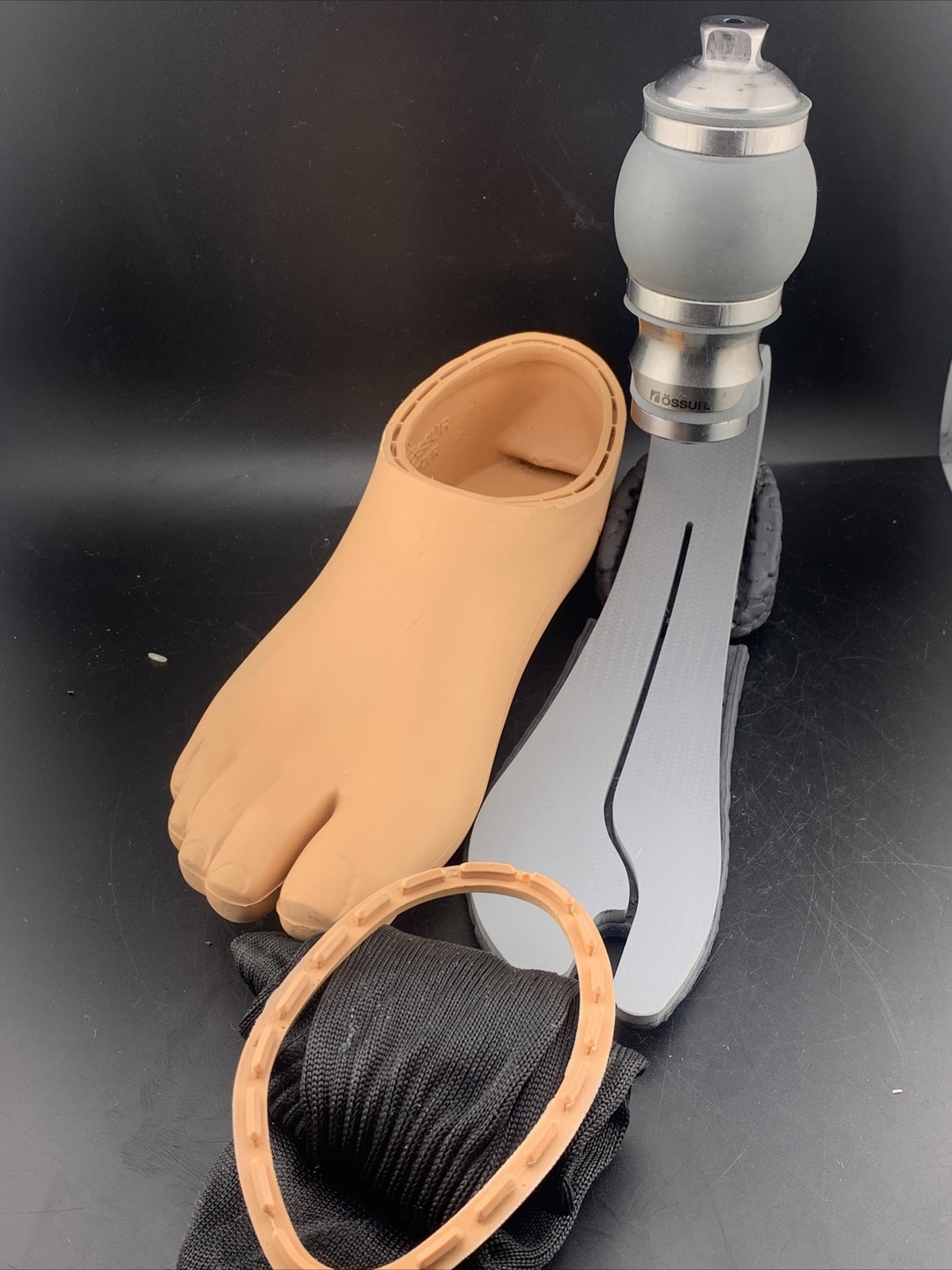Right ossur balance S prosthetic foot. size 27 category 3. Prosthetic