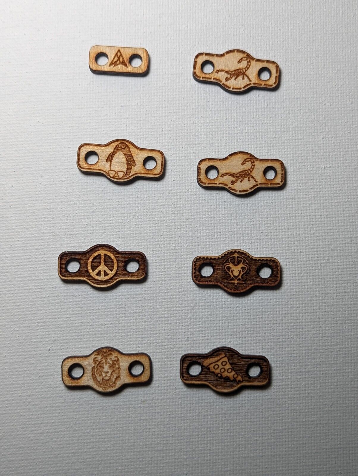 8 unused Laser cut findlay hat wood clips, Awesome and unique styles