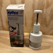 Vintage Zyliss Original Universal Food Chopper Switzerland Vintage