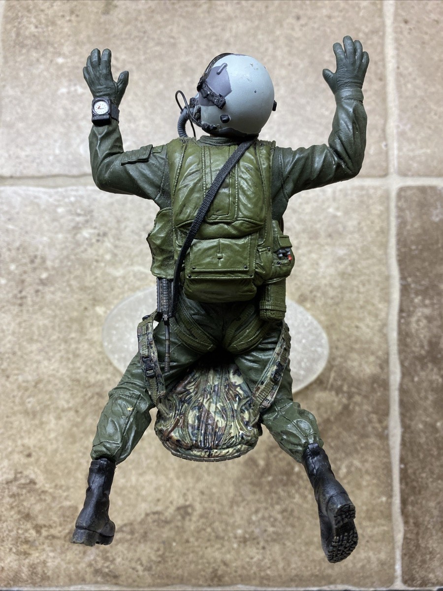 エアフォース パラシュートジャンパー マクファーレン ミリタリー McFarlane Military Series 7: Air Force Halo Jumper - Caucasian