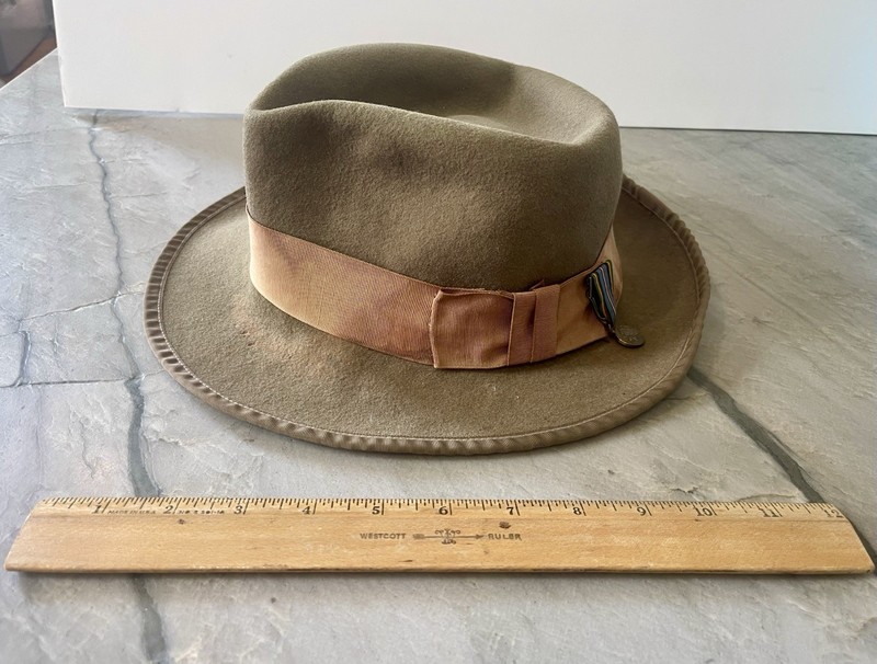 Vintage US Military Vanguard Armed Forces Expeditionary Medal & Ribbon On Hat