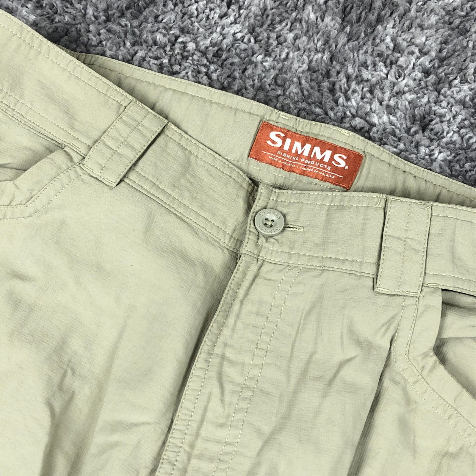 Simms Pants Mens 35x28 Beige Nylon Stretch Fishing Khakis Zip Pocket Outdoor
