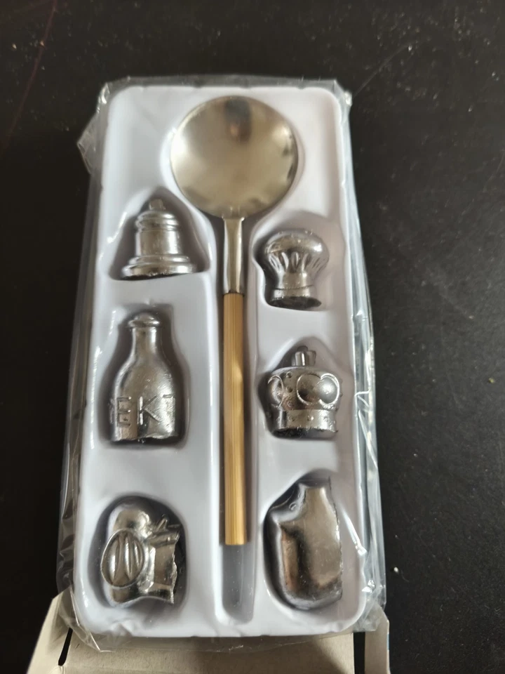 Blei gießen Nico Silvester. echtes original  Traditionell . Blick in die Zukunft - Bild 3 von 4