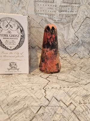 The York Ghost Merchants Large Pinky Ashpan Ghost, ungewöhnlich