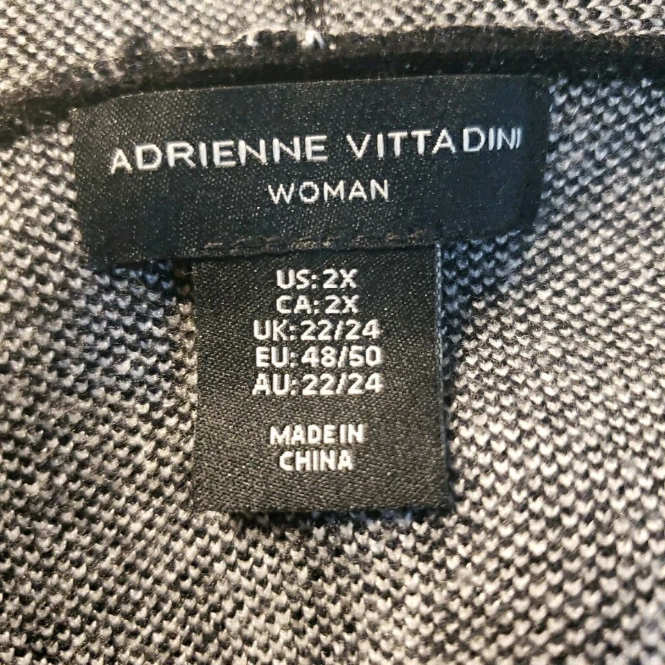 Adrienne Vittadini Women's Plus 2X Black White Plaid Open Long Cardigan Pockets  - Image 4 of 4