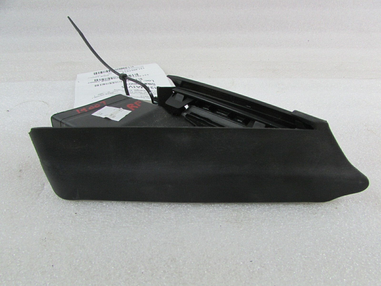 Maserati Ghibli, RH Right Front Door Triangle Trim Panel, Black, Used, 670011978