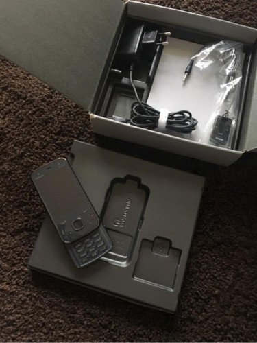 Nokia N86 Indigo Black - BOXED Network Unlocked