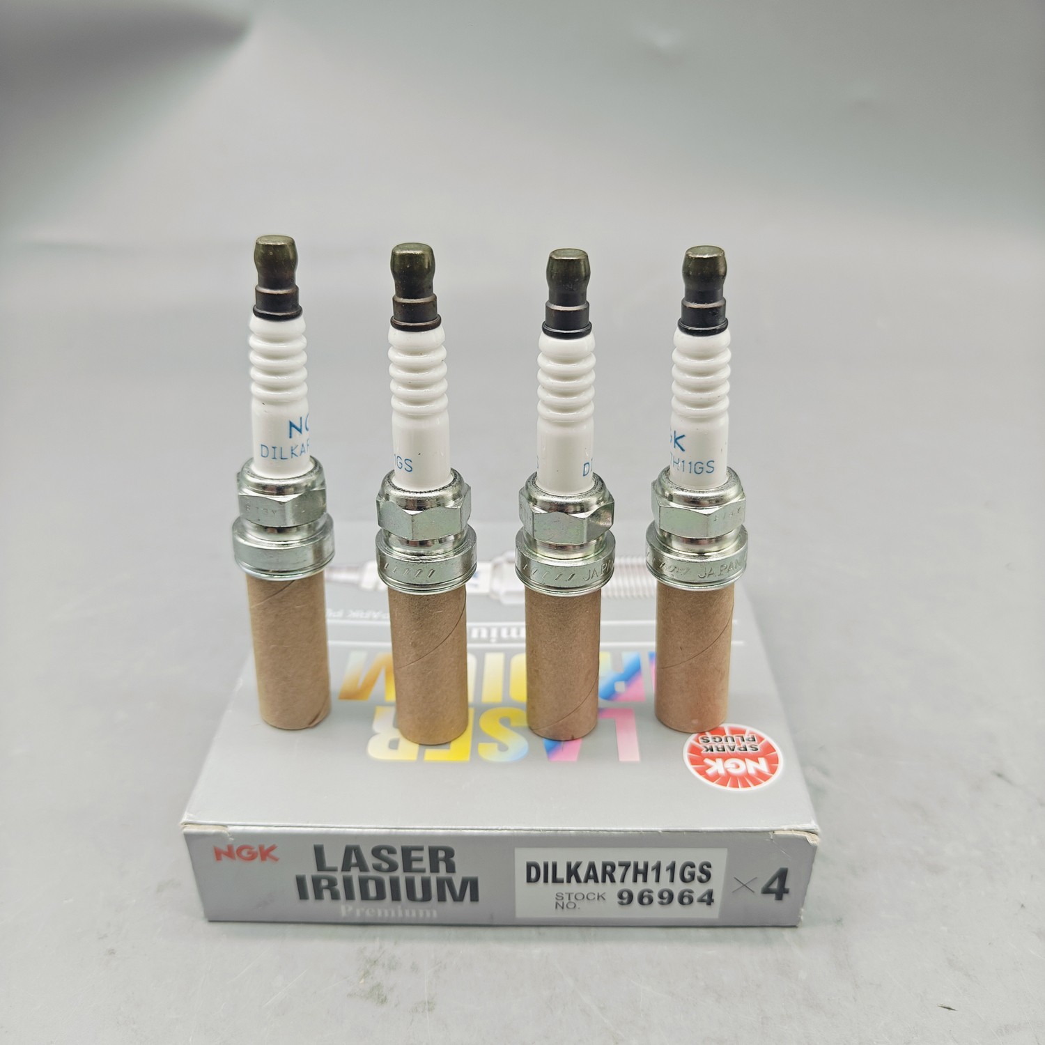 96964 Set of 4 NGK  Laser Iridium Spark Plugs DILKAR7H11GS NEW