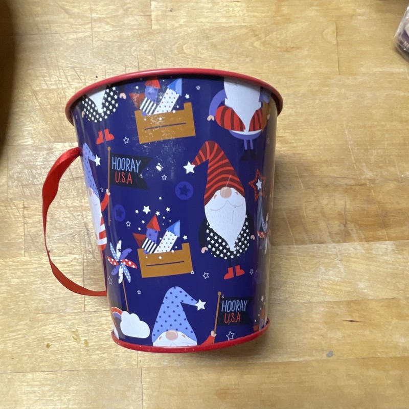 Patriotic "Hooray USA" Gnome Tin Metal Bucket Pail w/ Handle Blue Red White