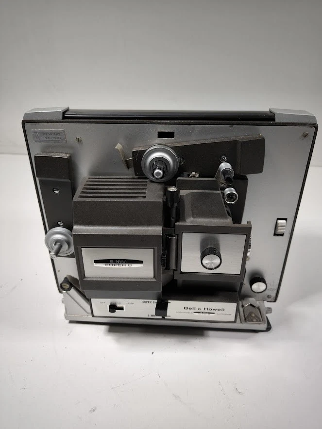 Projecteur Autoload 8Mm Bell & Howell - Pour Pièces, Signes D'Utilisation - Photo 2/4