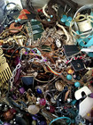 25LBS.-1.0 OZ.- LOT OF JEWELRY FOR CRAFTS OR REPAIR LG. FLAT RATE BOX #3 — photo 2