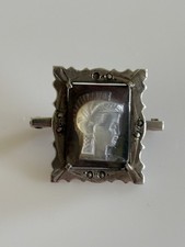 Pretty Vintage Silver & Mother of Pearl Cameo Brooch with Marcasite* Detail