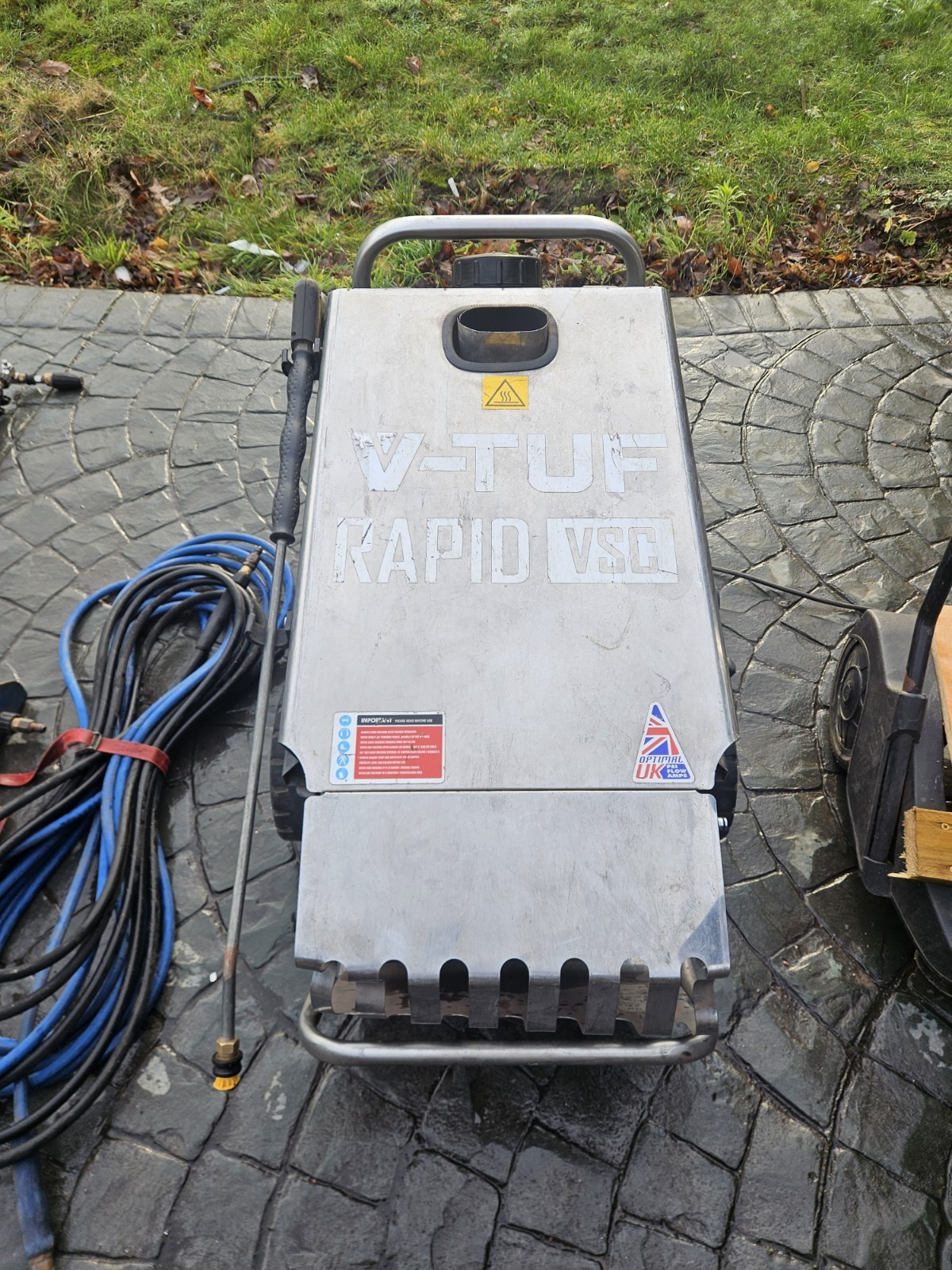 VTUFF RAPID VSC  HOT WATER/STEAM PREASSURE WASHER WITH HOSE AND LANCE