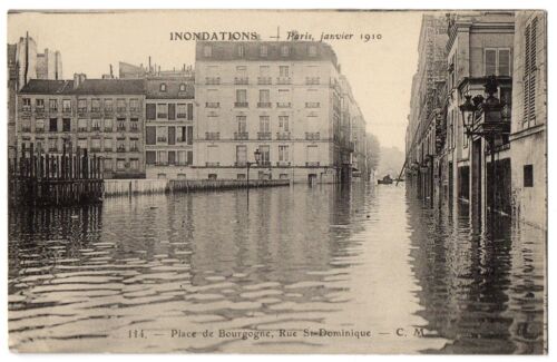 CPA 75 - PARIS FLOODS, January 1910 - Place de Bourgogne, rue St-Dominique - Picture 1 of 1