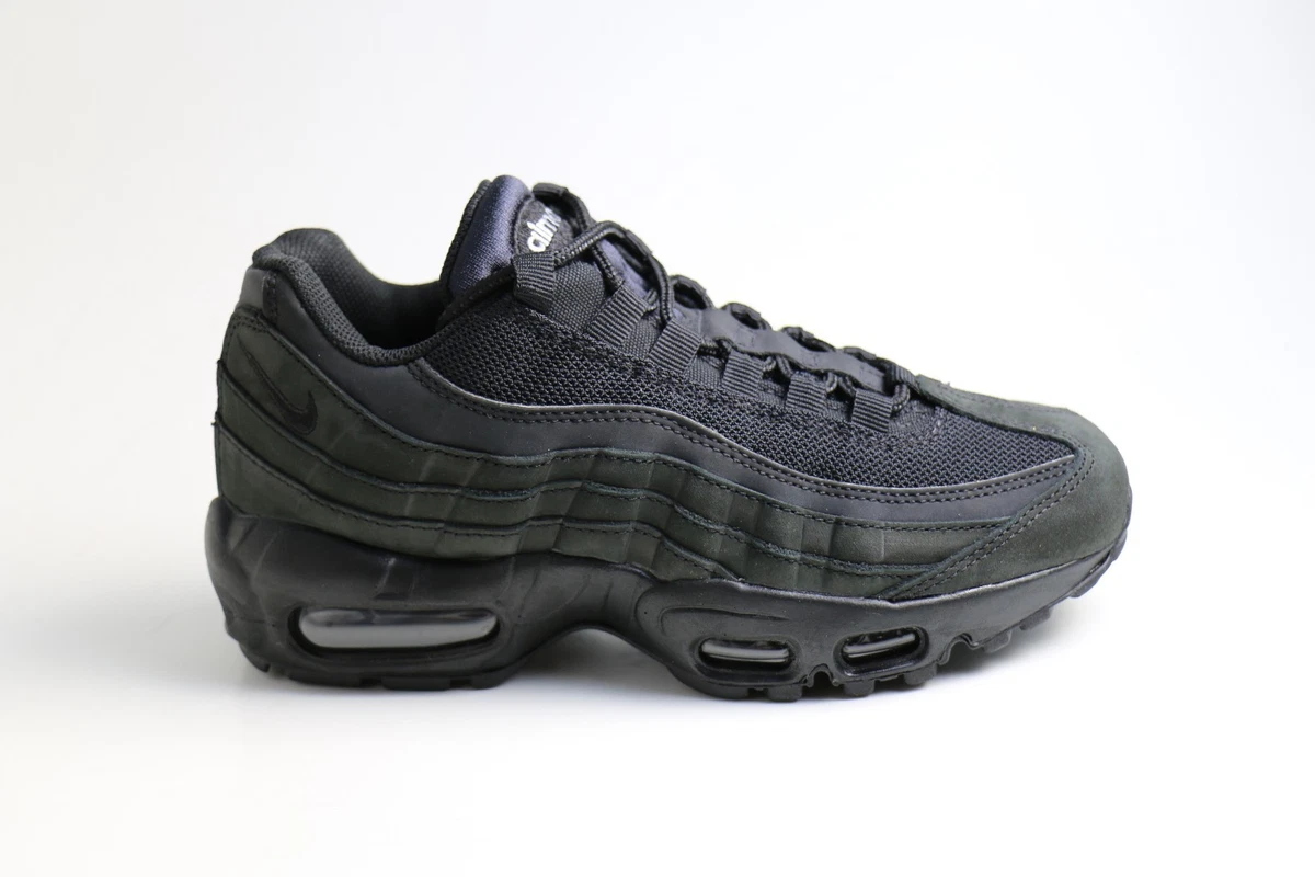 Zapatillas de mujer Nike Wmns Air Max 95 triple negras EU 36 5 EE. UU. 6 880303