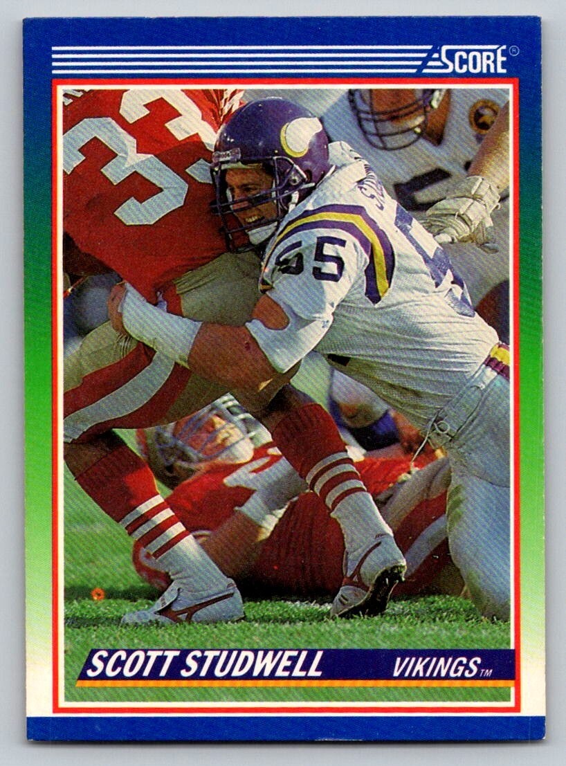 1990 Score - #377 Scott Studwell