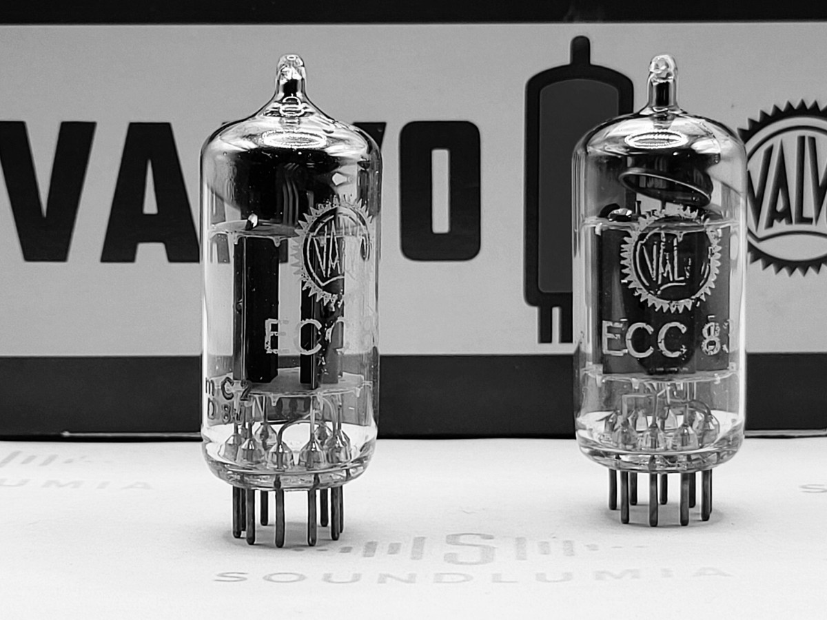 VALVO CCA Gray plates 1962年　ペア真空管 Valvo ECC83 12AX7 Long Plates 30° O-Getter Matched Pair - Hamburg