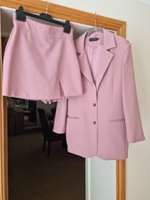 In The Style Jacket And Skort Set 10