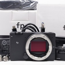 SIGMA fp 24.6MP Full Frame Mirrorless Digital Camera Body [Top Mint] #8755J