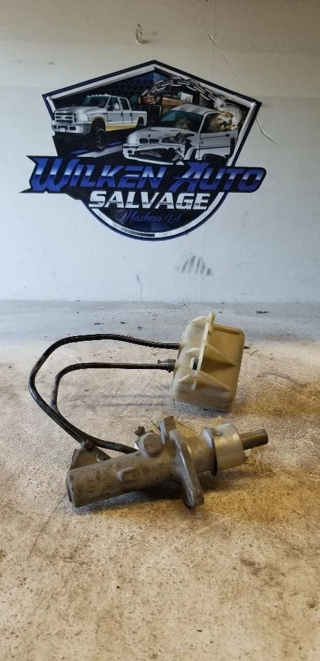 Cilindro maestro de freno compatible con 92-95 BMW 525i 357678 Foto 2 de 2