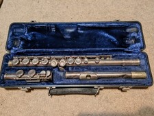 Armstrong 104 Concert Flute Silver Boehm Closed Hole C High Polish with Case