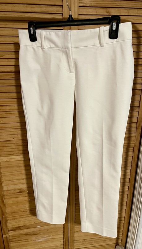 Ann Taylor Women's White  Mid Rise Cropped Trouser Dress Pants 2 Petite