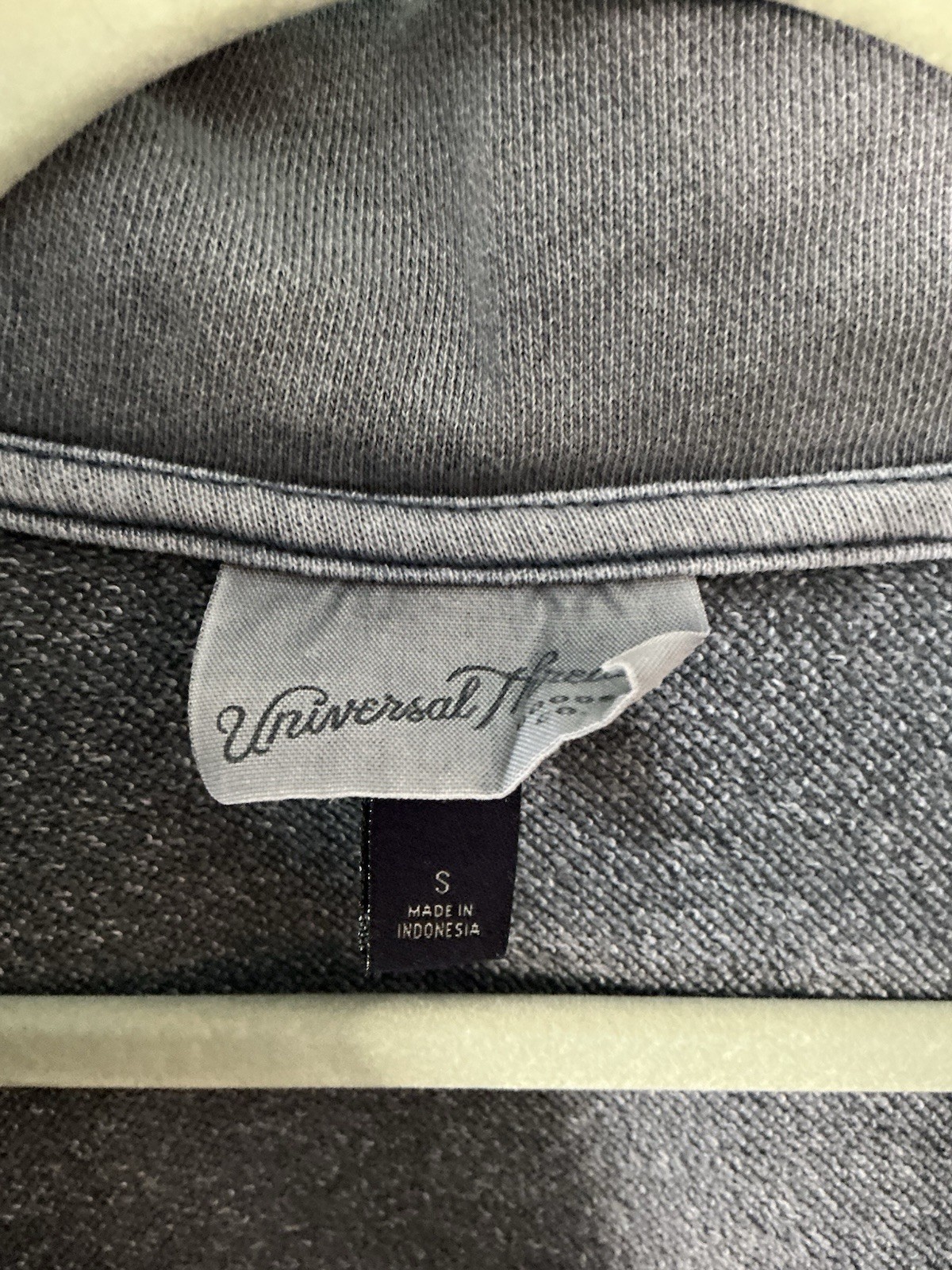 Universal thread Blue distressed Women's Casual T… - image 2