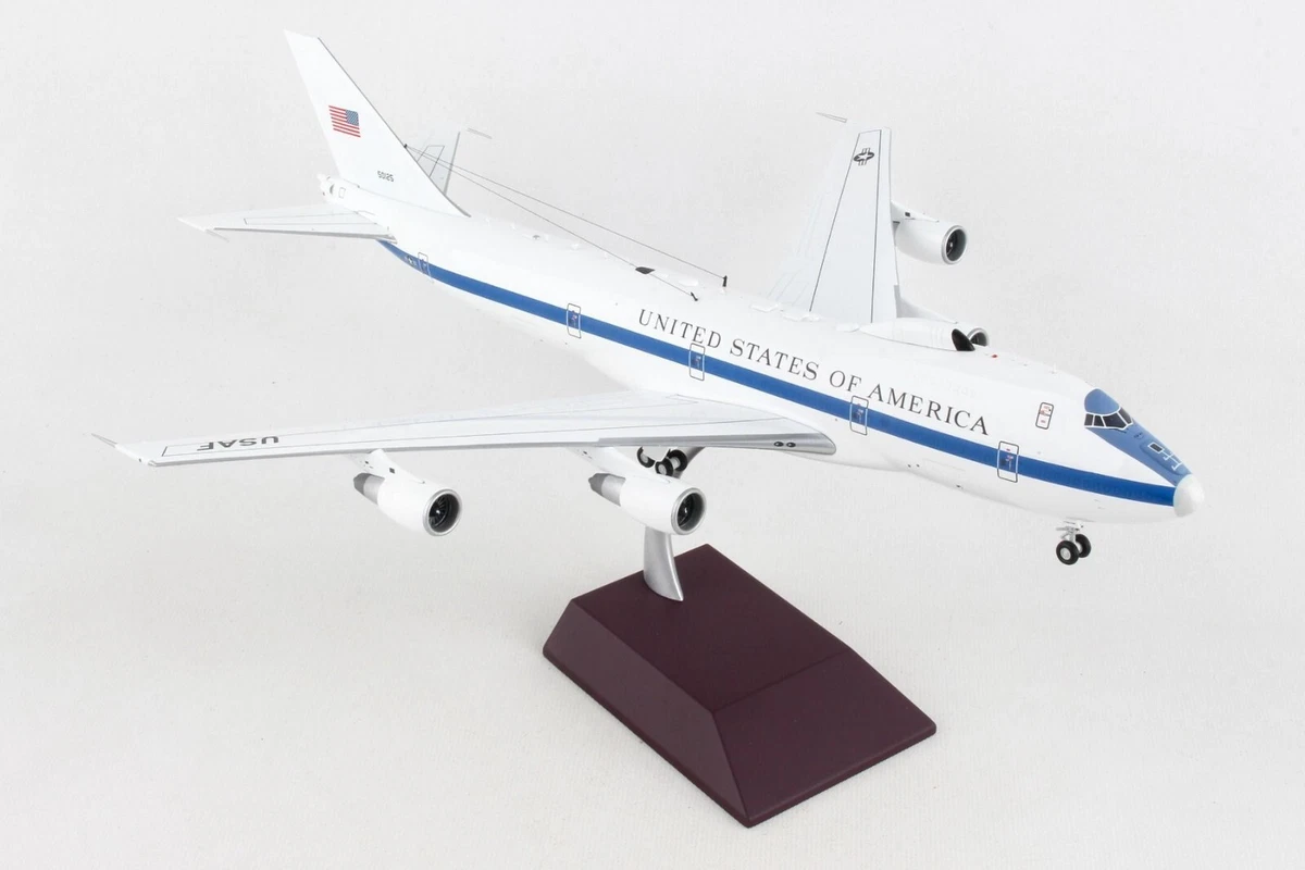 Gemini Jets G2AFO1098 USAF Boeing E-4B AACP 75-0125 Diecast 1/200 Model Airplane