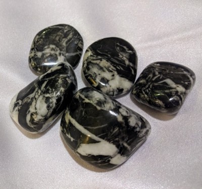 Spots Black And White Jasper Stone Meaning Crystals Black And