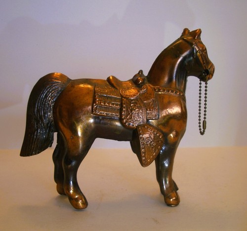 Vtg 1950s 60s Carnival Prize Copper Bronze Colored Pot Metal Horse Figure 7 x 6 - Picture 2 of 8