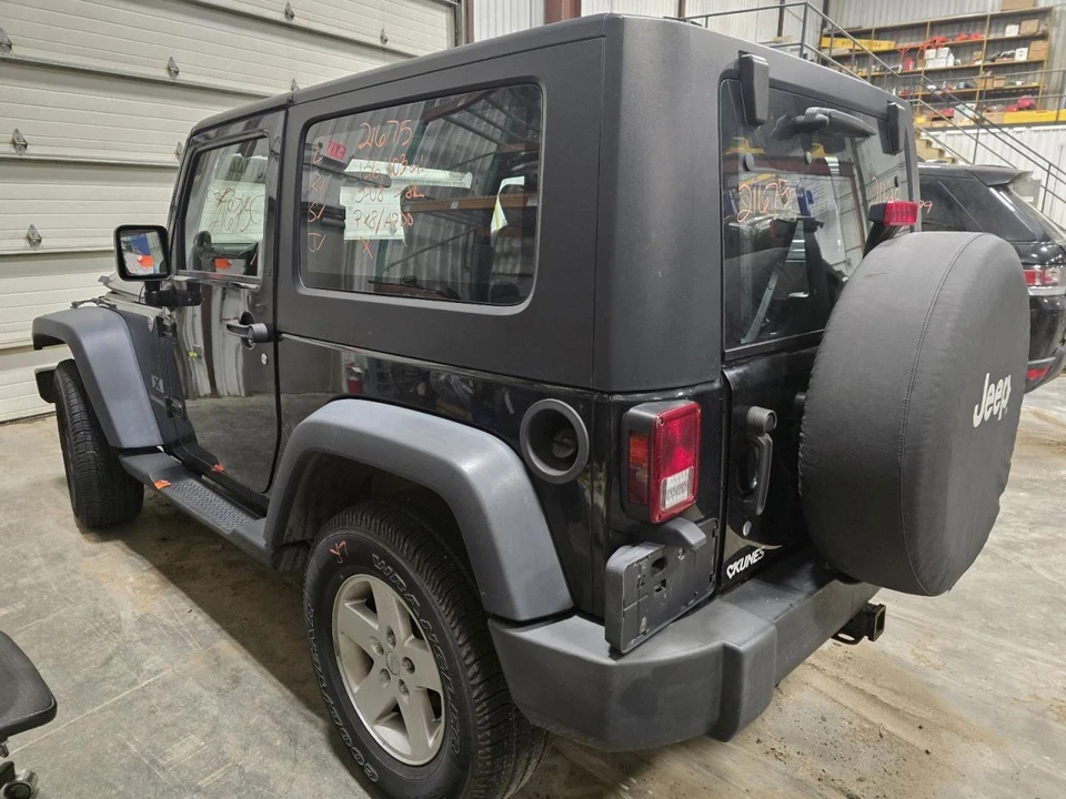 07 - 18 JEEP WRANGLER AC Condenser E830386 - Изображение 3 из 4