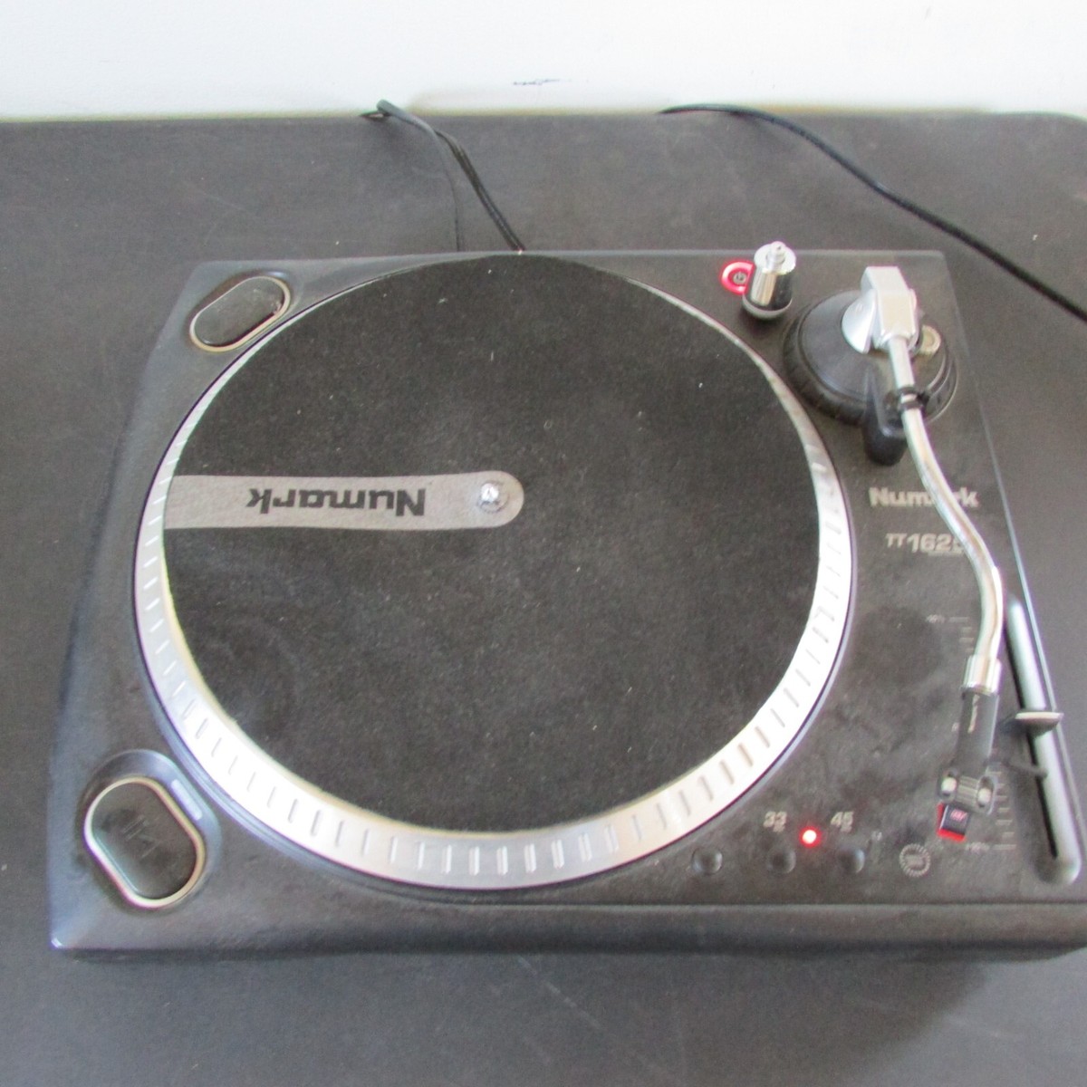 NUMARK TT-1625 DIRECT DRIVE TURNTABLE - works Needs