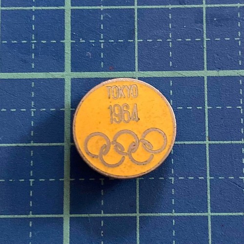 Juego de bufanda e insignia de canoa Lake Sagami de los Juegos Olímpicos de Tokio 1964 bufanda de seda prendedor Japón - Imagen 2 de 13