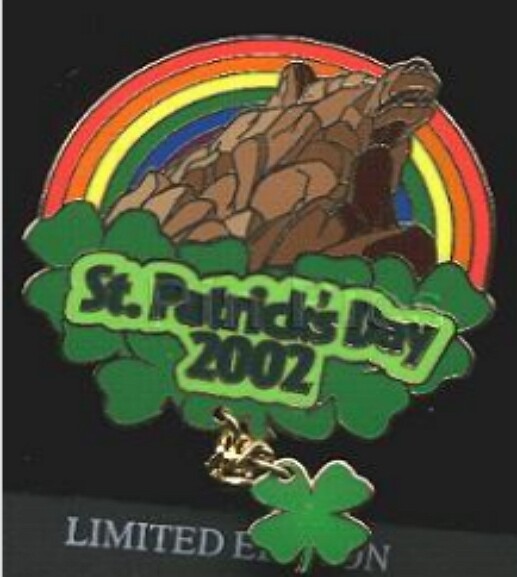 Disney Pin 10431 DCA St. Patrick's Day 2002 Bear Mountain Rainbow Clover LE 2500