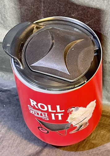 Red Wine Tumbler 14 oz Rooster Chicken ‘Roll With It’ Resealable Lid Round - Picture 3 of 15