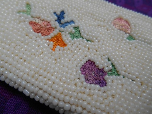 Vintage Handmade in Belgium Embroidered Point De Beauvais Beaded Eyeglass case - Picture 2 of 8