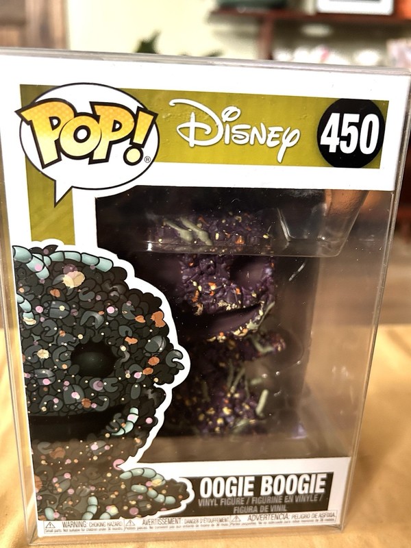 Funko Pop! Disney Oogie Boogie W/ Protector  #450 Nightmare Before Christmas Toy
