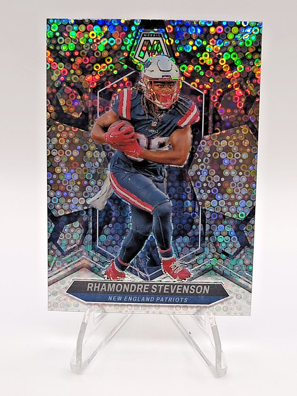 2024 Panini Mosaic #149 Rhamondre Stevenson Silver No Huddle Prizm New England