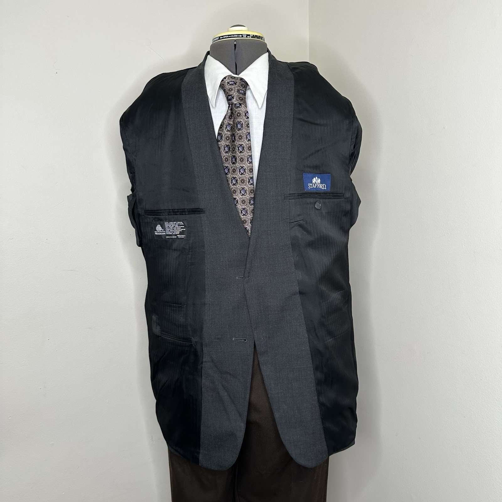 Stafford Mens 41R Blazer Sport Coat Suit Jacket Gray 2 Button Wool