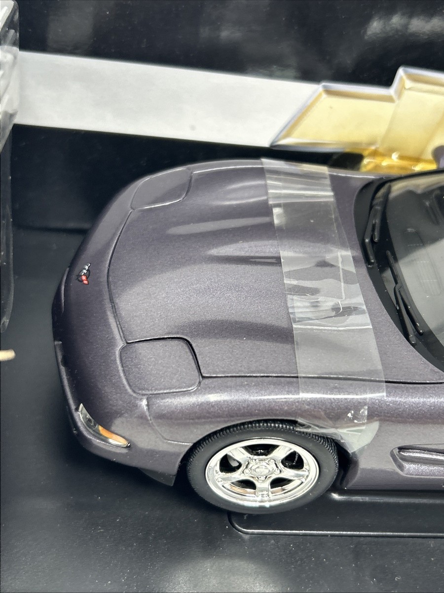 ●Ertl 1/18 シボレー コルベット 50anniversary Ertl 1953 Chevy Corvette 50th Anniversary Limited Edition