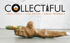 MANOIL VINTAGE COMPOSITE MOLDED FIGURE - US ARMY SOLDIER GUNNER LAYING   RARE