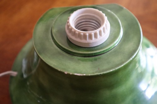 Please Read* Vintage ARNEL'S Ceramic Christmas Tree Musical Base Only ~8.4" - Picture 7 of 14