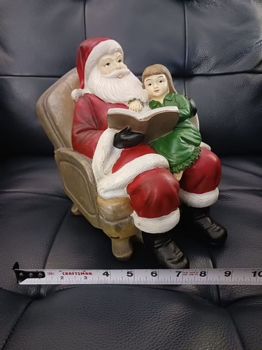 Großer Weihnachtsmann im Sessel liest dem kleinen Mädchen vor, große 10 cm Figur - Bild 10 von 13