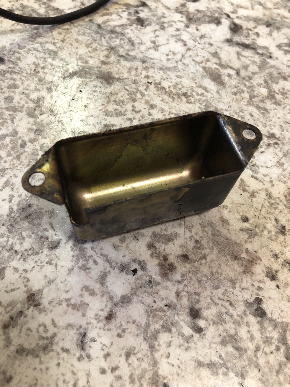 Kohler K181 K181S 30839 OEM Breaker Ignition Parts Wire Cover 47 15003S